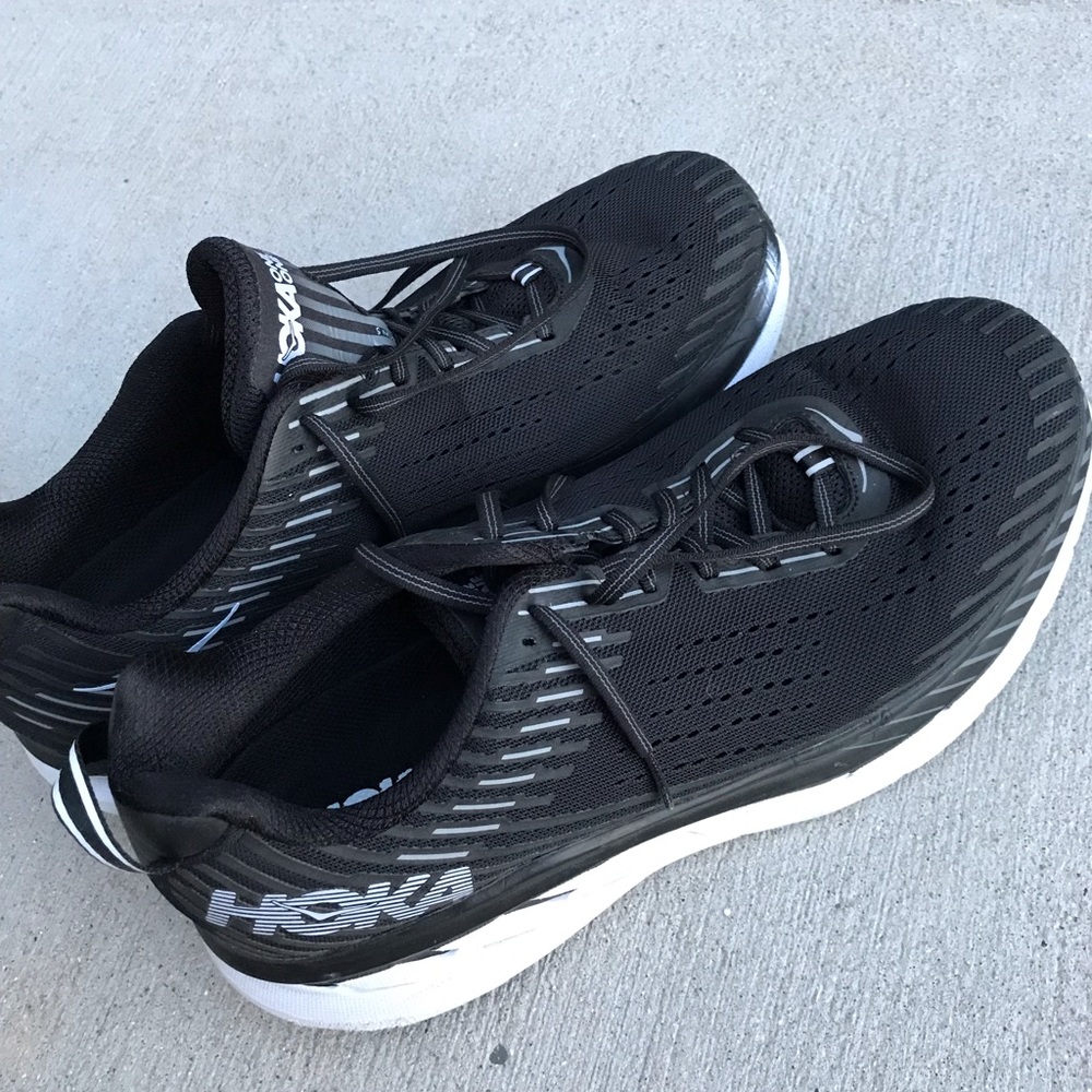 Hoka One One Clifton 5. Size 12E (wide).